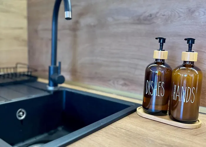 Cozy With Balcony On The Black Sea- Part Of The Family 'vicki Апартамент Варна