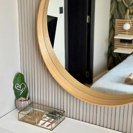 Cozy With Balcony On The Black Sea- Part Of The Family 'vicki 아파트 *