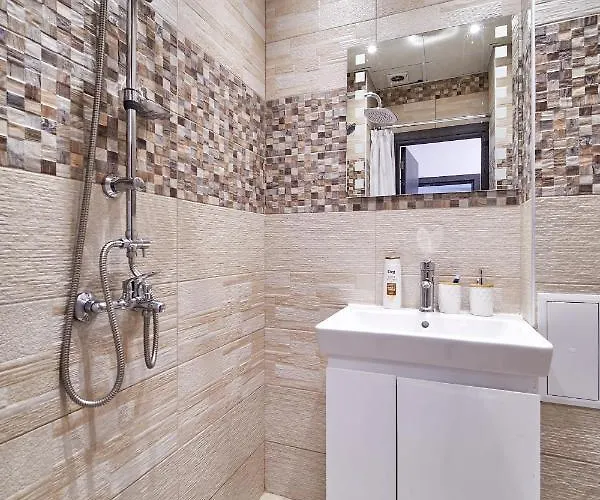 Cozy With Balcony On The Black Sea- Part Of The Family 'vicki